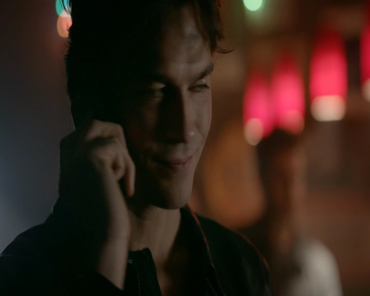 VampireDiaries-dot-nl_VampireDiaries-8x09TheSimpleIntimacyoftheNearTouch0064.jpg