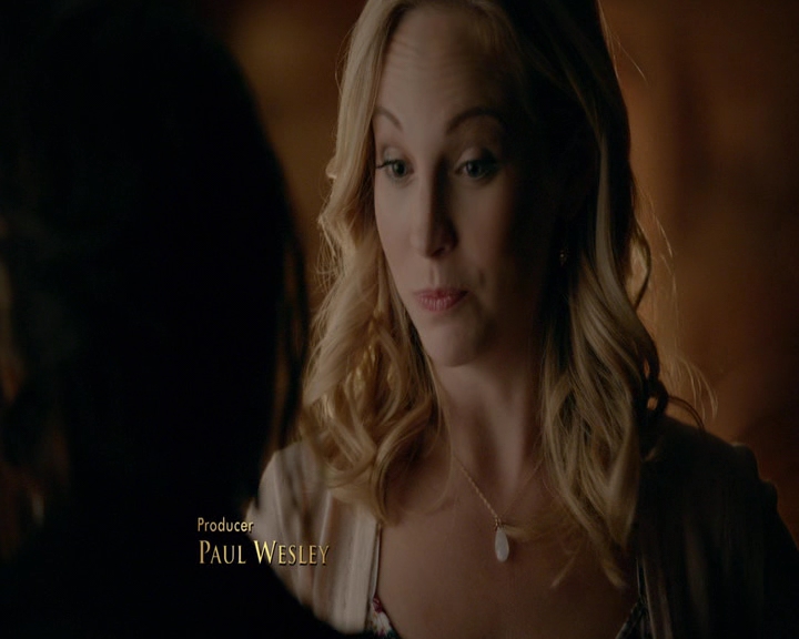 VampireDiaries-dot-nl_VampireDiaries-8x09TheSimpleIntimacyoftheNearTouch0169.jpg