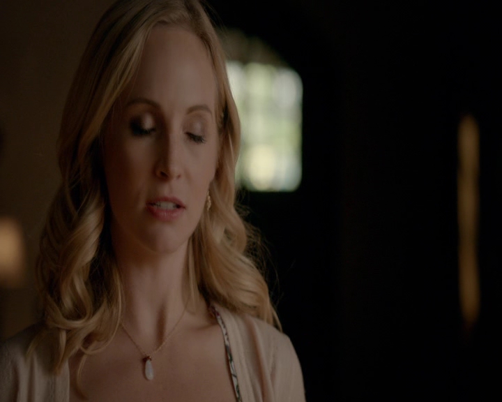 VampireDiaries-dot-nl_VampireDiaries-8x09TheSimpleIntimacyoftheNearTouch0199.jpg