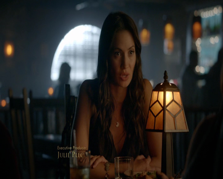 VampireDiaries-dot-nl_VampireDiaries-8x09TheSimpleIntimacyoftheNearTouch0209.jpg