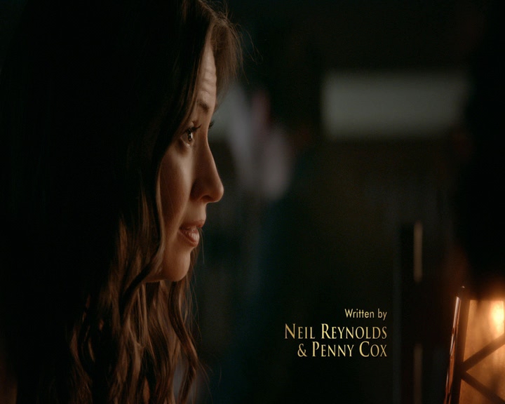 VampireDiaries-dot-nl_VampireDiaries-8x09TheSimpleIntimacyoftheNearTouch0225.jpg