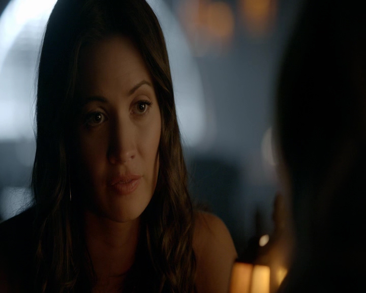 VampireDiaries-dot-nl_VampireDiaries-8x09TheSimpleIntimacyoftheNearTouch0260.jpg