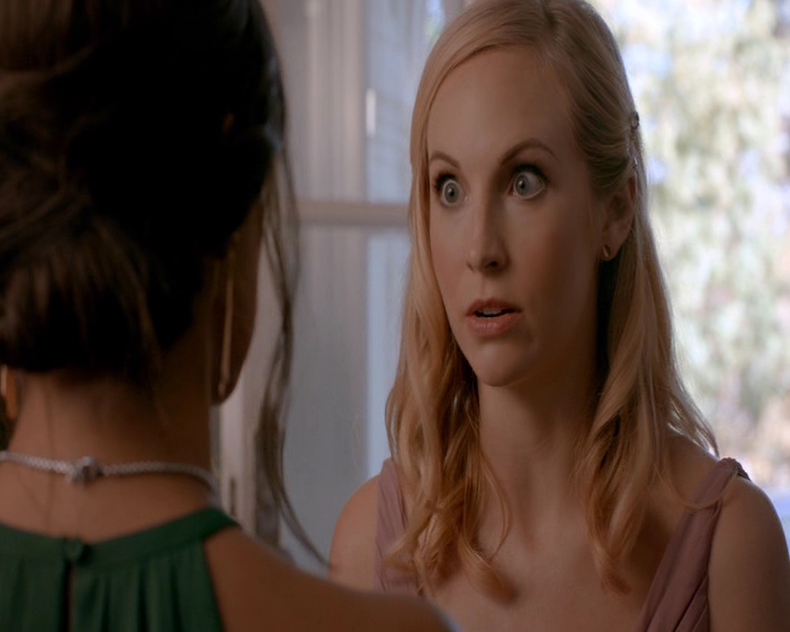 VampireDiaries-dot-nl_VampireDiaries-8x09TheSimpleIntimacyoftheNearTouch0339.jpg