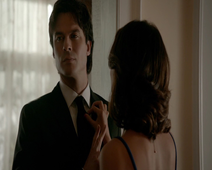 VampireDiaries-dot-nl_VampireDiaries-8x09TheSimpleIntimacyoftheNearTouch0403.jpg