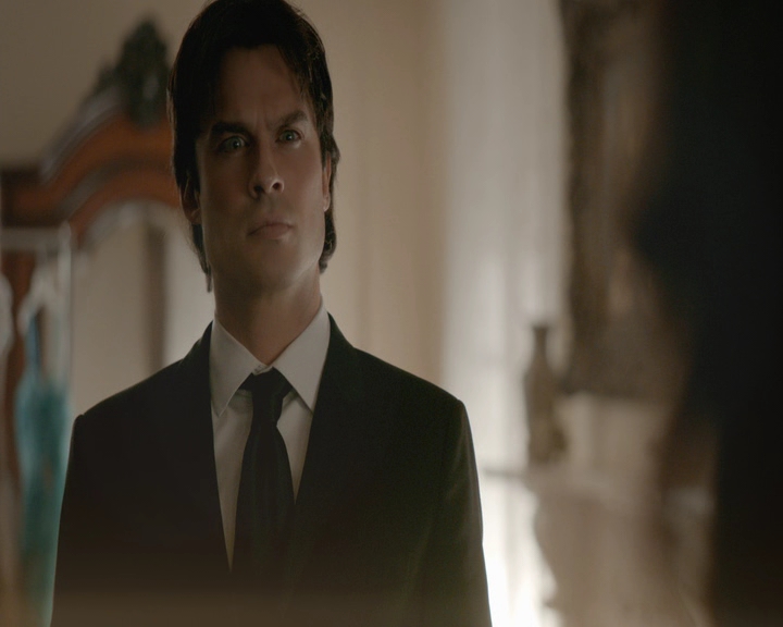 VampireDiaries-dot-nl_VampireDiaries-8x09TheSimpleIntimacyoftheNearTouch0434.jpg