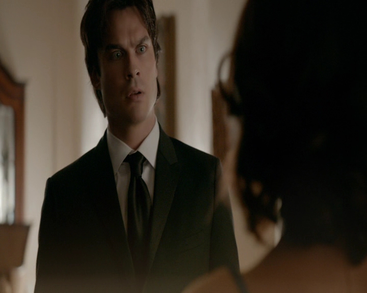 VampireDiaries-dot-nl_VampireDiaries-8x09TheSimpleIntimacyoftheNearTouch0439.jpg