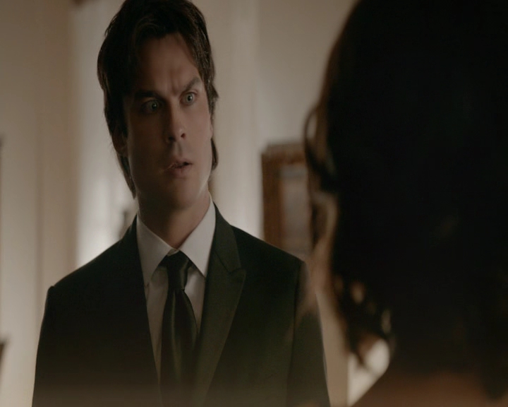 VampireDiaries-dot-nl_VampireDiaries-8x09TheSimpleIntimacyoftheNearTouch0440.jpg