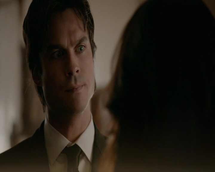 VampireDiaries-dot-nl_VampireDiaries-8x09TheSimpleIntimacyoftheNearTouch0443.jpg