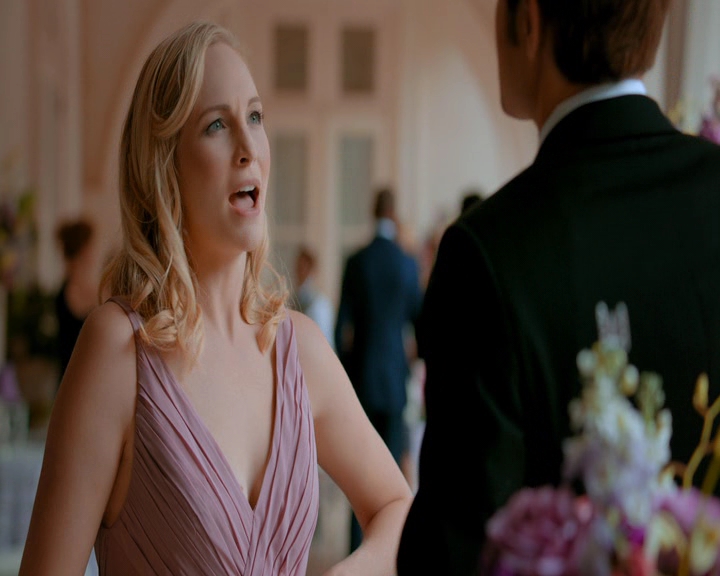 VampireDiaries-dot-nl_VampireDiaries-8x09TheSimpleIntimacyoftheNearTouch0471.jpg