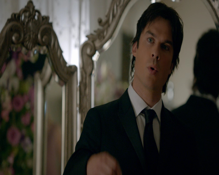 VampireDiaries-dot-nl_VampireDiaries-8x09TheSimpleIntimacyoftheNearTouch0635.jpg