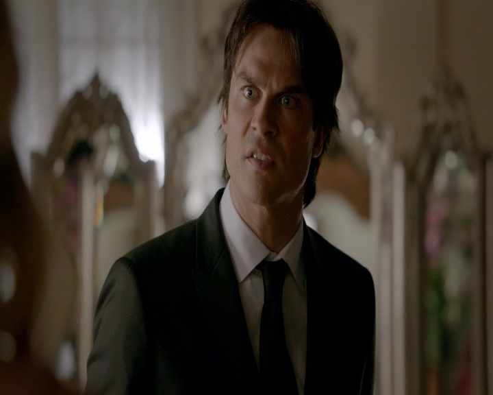 VampireDiaries-dot-nl_VampireDiaries-8x09TheSimpleIntimacyoftheNearTouch0647.jpg