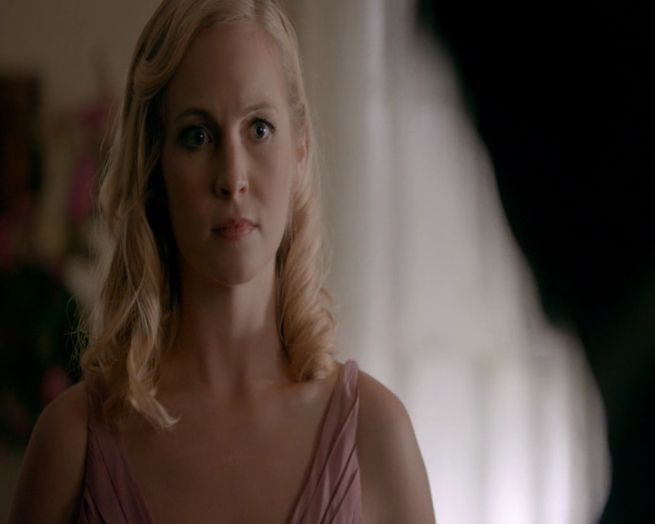 VampireDiaries-dot-nl_VampireDiaries-8x09TheSimpleIntimacyoftheNearTouch0648.jpg