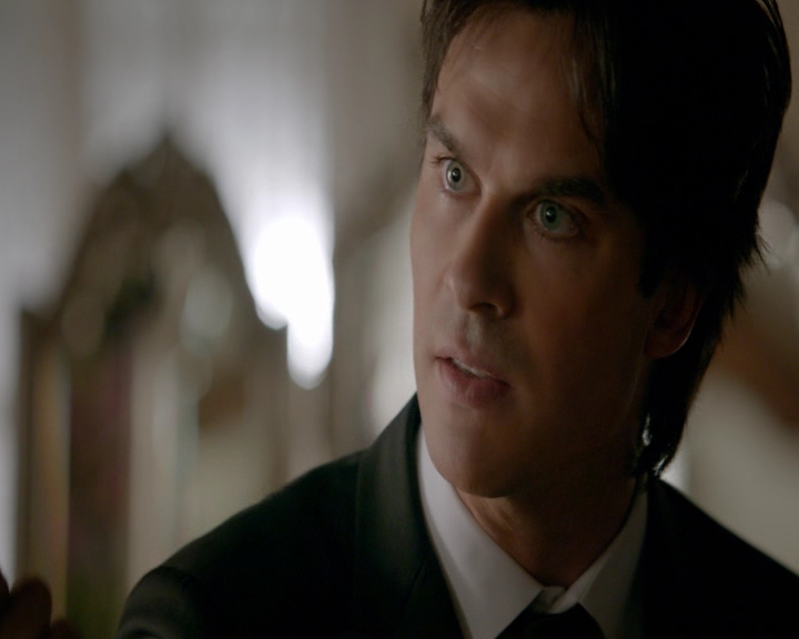 VampireDiaries-dot-nl_VampireDiaries-8x09TheSimpleIntimacyoftheNearTouch0659.jpg