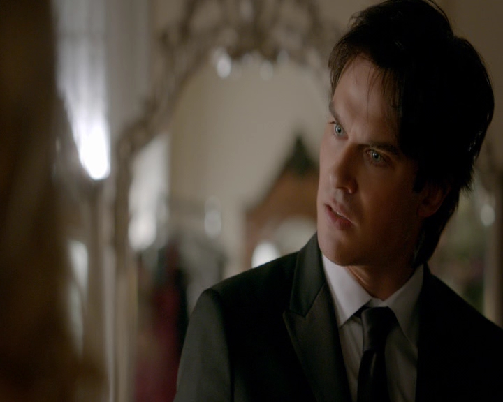 VampireDiaries-dot-nl_VampireDiaries-8x09TheSimpleIntimacyoftheNearTouch0663.jpg