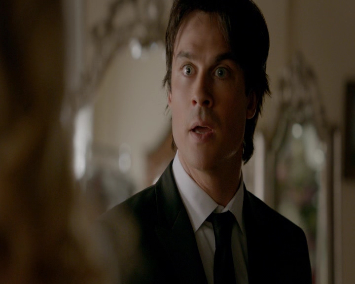 VampireDiaries-dot-nl_VampireDiaries-8x09TheSimpleIntimacyoftheNearTouch0666.jpg