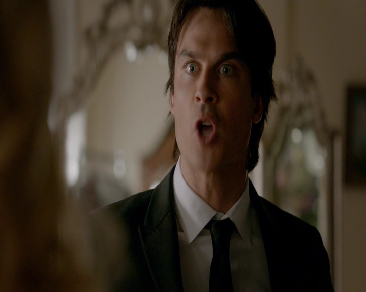 VampireDiaries-dot-nl_VampireDiaries-8x09TheSimpleIntimacyoftheNearTouch0667.jpg