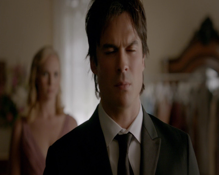 VampireDiaries-dot-nl_VampireDiaries-8x09TheSimpleIntimacyoftheNearTouch0679.jpg