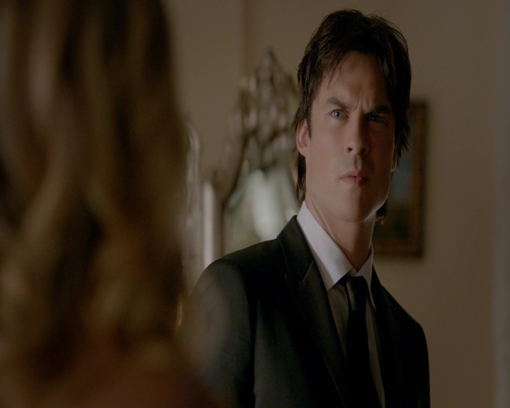 VampireDiaries-dot-nl_VampireDiaries-8x09TheSimpleIntimacyoftheNearTouch0688.jpg