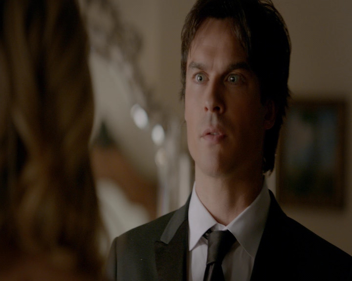 VampireDiaries-dot-nl_VampireDiaries-8x09TheSimpleIntimacyoftheNearTouch0703.jpg