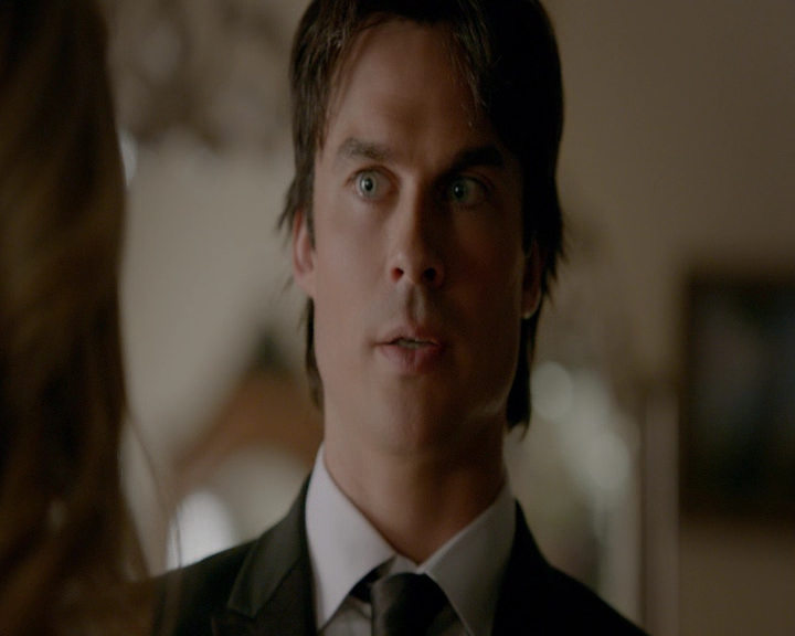 VampireDiaries-dot-nl_VampireDiaries-8x09TheSimpleIntimacyoftheNearTouch0708.jpg