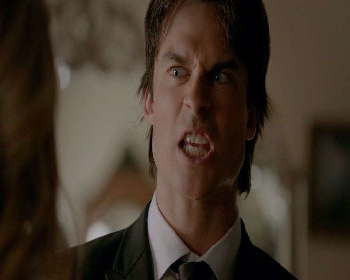 VampireDiaries-dot-nl_VampireDiaries-8x09TheSimpleIntimacyoftheNearTouch0710.jpg