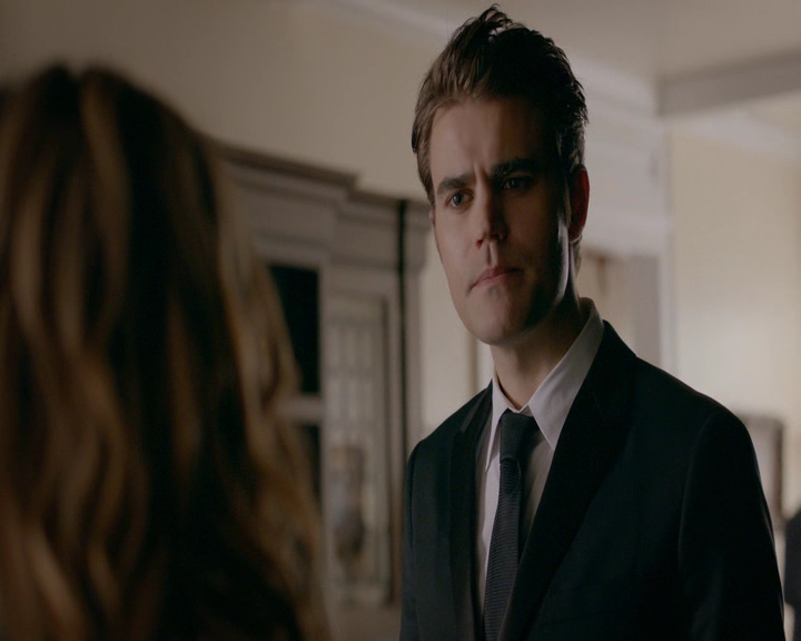 VampireDiaries-dot-nl_VampireDiaries-8x09TheSimpleIntimacyoftheNearTouch0744.jpg