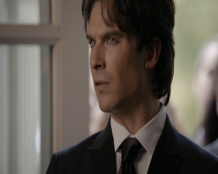 VampireDiaries-dot-nl_VampireDiaries-8x09TheSimpleIntimacyoftheNearTouch0926.jpg