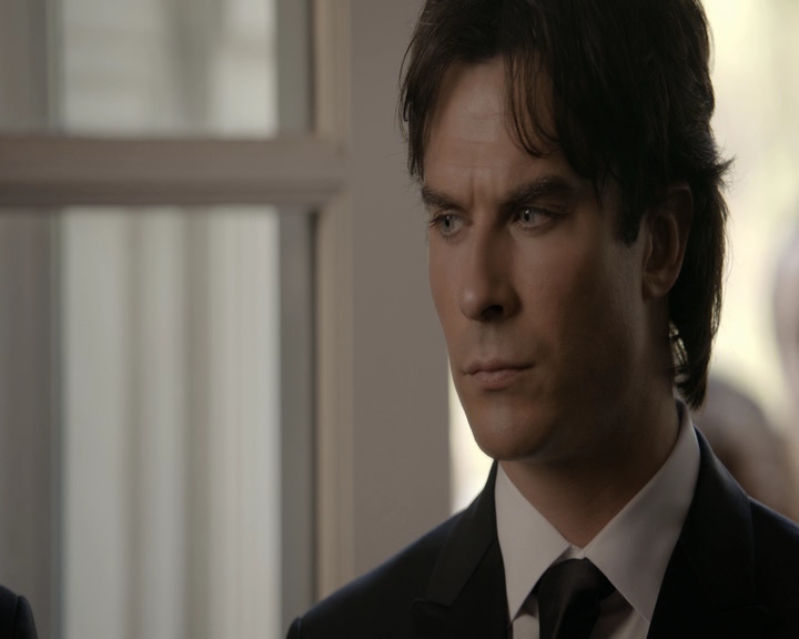 VampireDiaries-dot-nl_VampireDiaries-8x09TheSimpleIntimacyoftheNearTouch0938.jpg