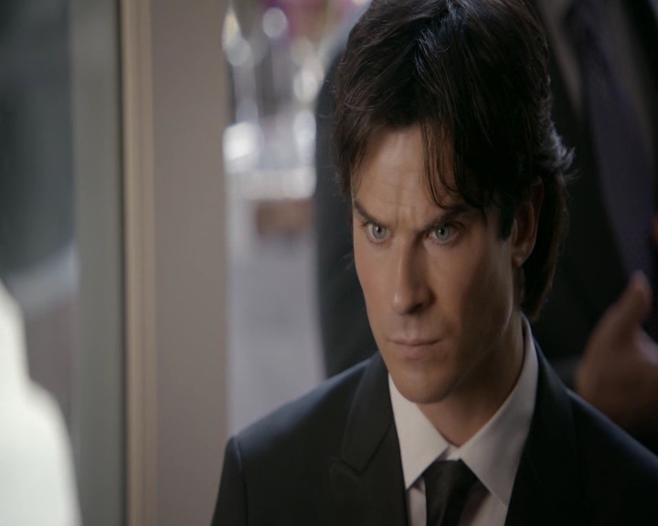 VampireDiaries-dot-nl_VampireDiaries-8x09TheSimpleIntimacyoftheNearTouch0960.jpg