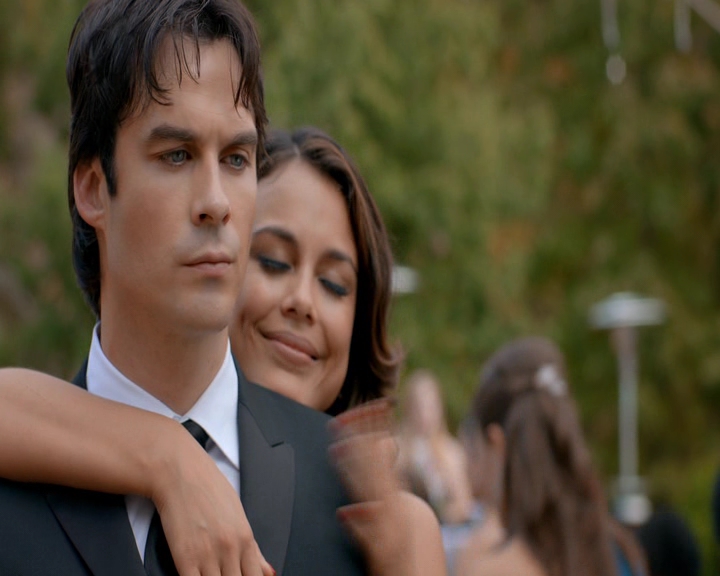 VampireDiaries-dot-nl_VampireDiaries-8x09TheSimpleIntimacyoftheNearTouch1286.jpg