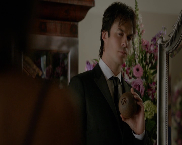 VampireDiaries-dot-nl_VampireDiaries-8x09TheSimpleIntimacyoftheNearTouch1397.jpg