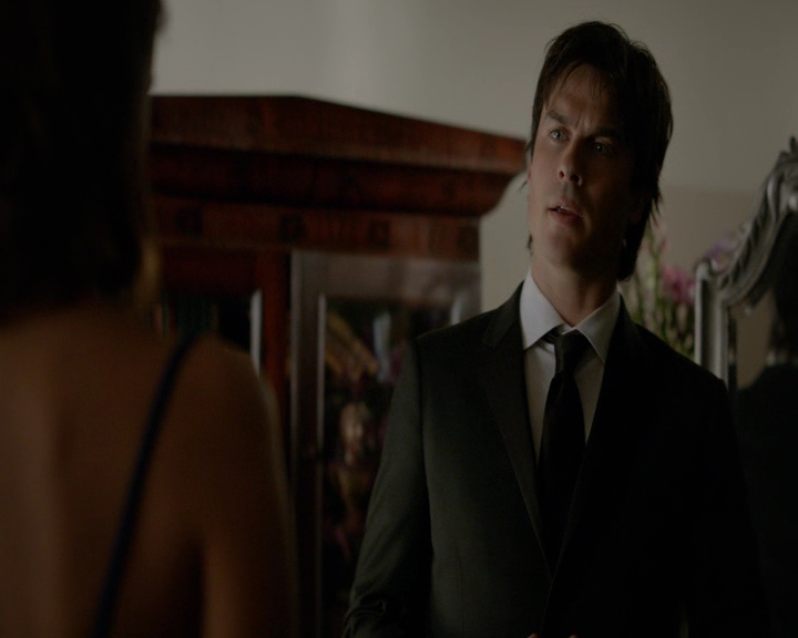 VampireDiaries-dot-nl_VampireDiaries-8x09TheSimpleIntimacyoftheNearTouch1405.jpg