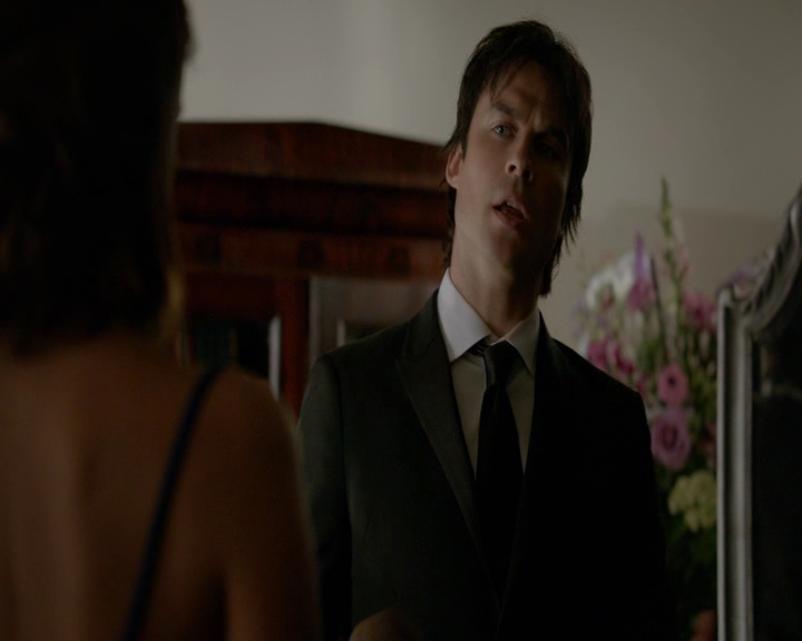 VampireDiaries-dot-nl_VampireDiaries-8x09TheSimpleIntimacyoftheNearTouch1406.jpg