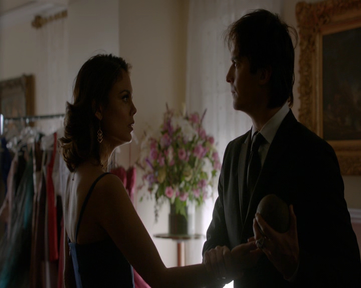 VampireDiaries-dot-nl_VampireDiaries-8x09TheSimpleIntimacyoftheNearTouch1417.jpg