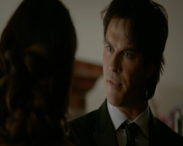 VampireDiaries-dot-nl_VampireDiaries-8x09TheSimpleIntimacyoftheNearTouch1419.jpg