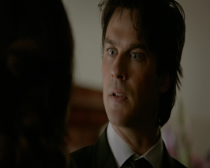 VampireDiaries-dot-nl_VampireDiaries-8x09TheSimpleIntimacyoftheNearTouch1424.jpg