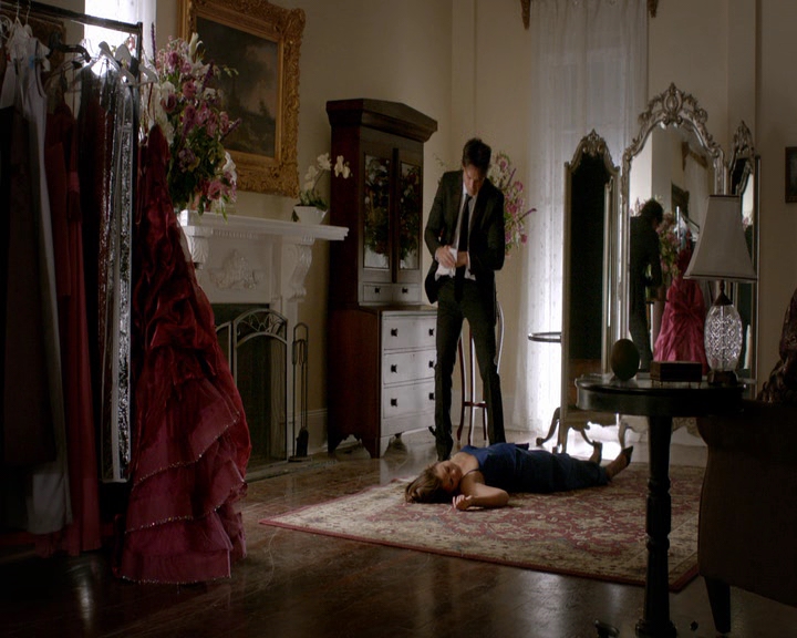 VampireDiaries-dot-nl_VampireDiaries-8x09TheSimpleIntimacyoftheNearTouch1508.jpg