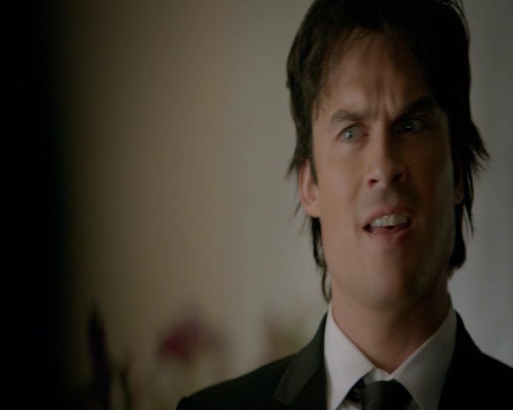 VampireDiaries-dot-nl_VampireDiaries-8x09TheSimpleIntimacyoftheNearTouch1517.jpg