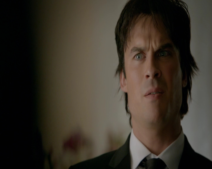 VampireDiaries-dot-nl_VampireDiaries-8x09TheSimpleIntimacyoftheNearTouch1518.jpg