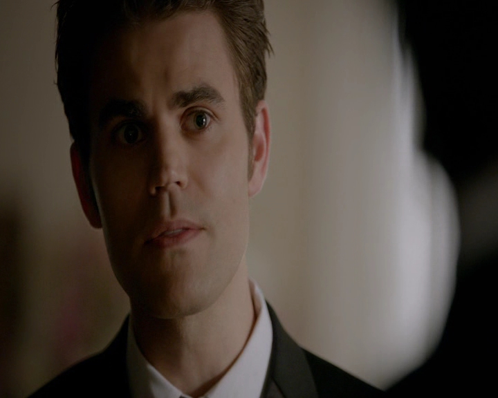 VampireDiaries-dot-nl_VampireDiaries-8x09TheSimpleIntimacyoftheNearTouch1575.jpg