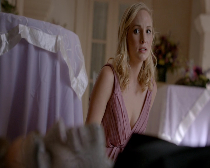 VampireDiaries-dot-nl_VampireDiaries-8x09TheSimpleIntimacyoftheNearTouch1784.jpg