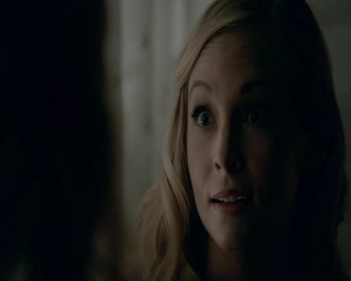 VampireDiaries-dot-nl_VampireDiaries-8x09TheSimpleIntimacyoftheNearTouch1863.jpg