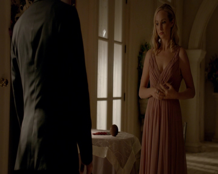 VampireDiaries-dot-nl_VampireDiaries-8x09TheSimpleIntimacyoftheNearTouch2049.jpg