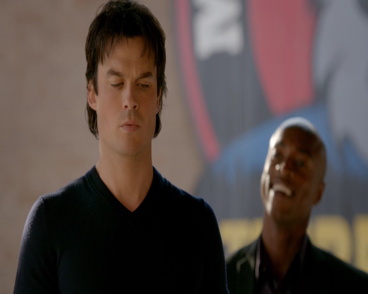 VampireDiaries-dot-nl_VampireDiaries-8x11YouMadeAChoiceToBeGood0846.jpg