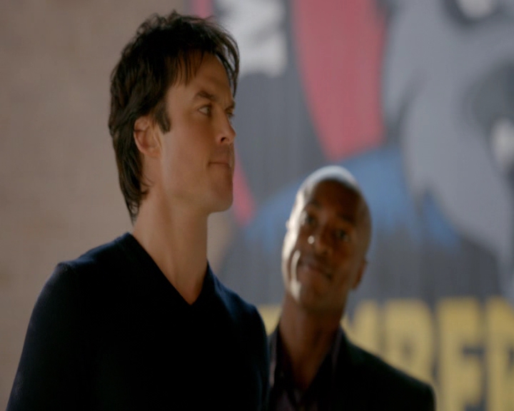 VampireDiaries-dot-nl_VampireDiaries-8x11YouMadeAChoiceToBeGood0851.jpg