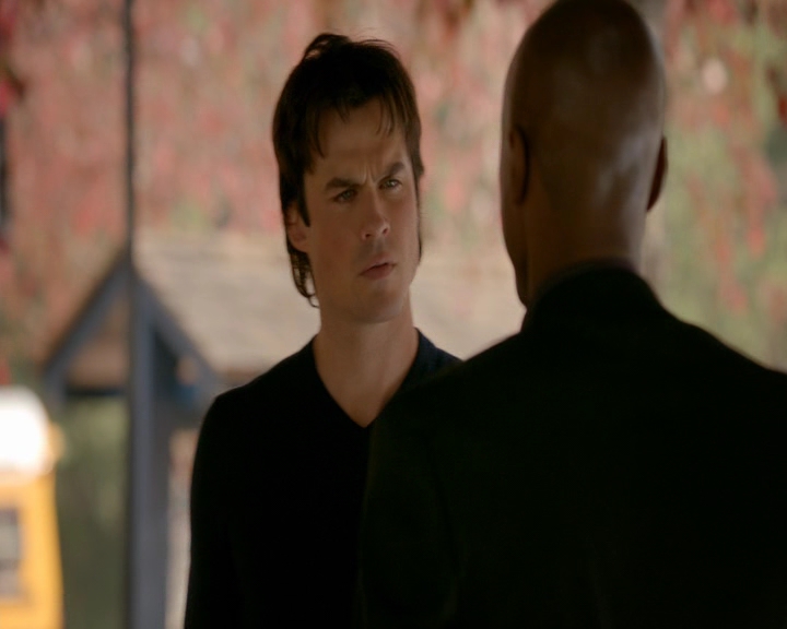 VampireDiaries-dot-nl_VampireDiaries-8x11YouMadeAChoiceToBeGood0854.jpg