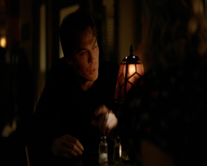 VampireDiaries-dot-nl_VampireDiaries-8x11YouMadeAChoiceToBeGood1268.jpg