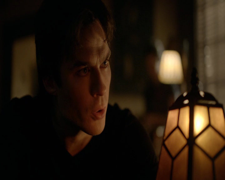 VampireDiaries-dot-nl_VampireDiaries-8x11YouMadeAChoiceToBeGood1298.jpg