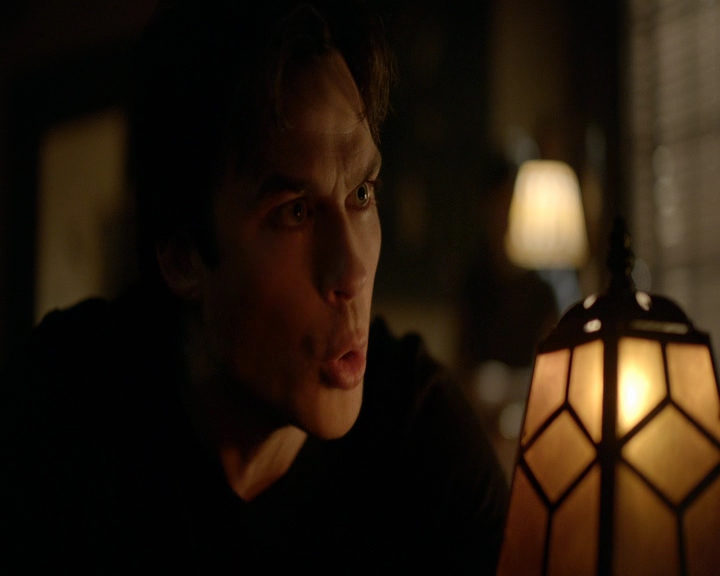 VampireDiaries-dot-nl_VampireDiaries-8x11YouMadeAChoiceToBeGood1299.jpg