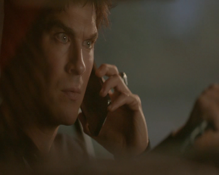 VampireDiaries-dot-nl_VampireDiaries-8x11YouMadeAChoiceToBeGood2077.jpg